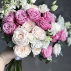 Wonderland Bride  👰🏻‍♀️ bouquet